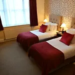 Orchard Club Hotel