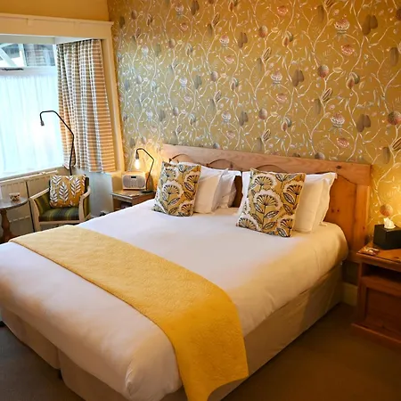 Hotel Orchard Club - Newton House 4*