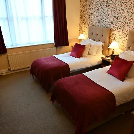 Orchard Club - Newton House Hotel